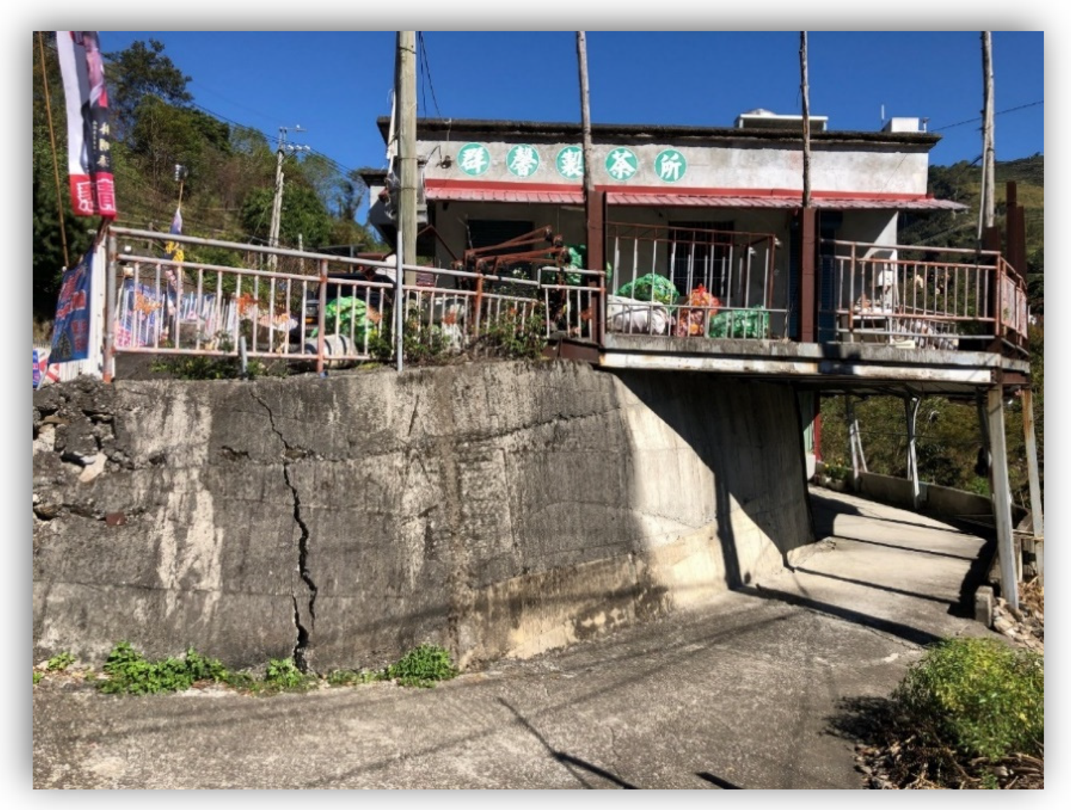 Applsci 11 11389 g013