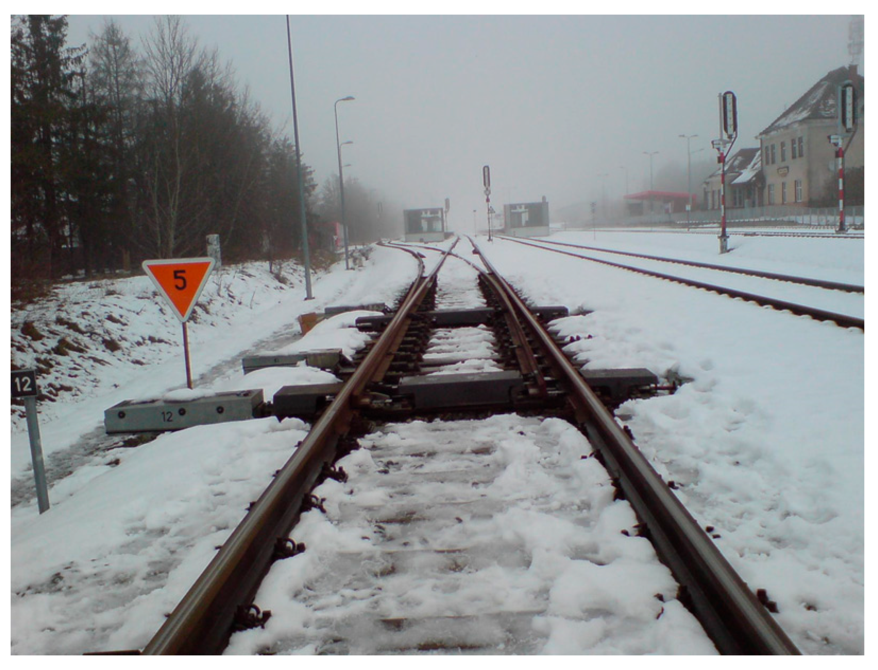 Applsci 15 11671 i010