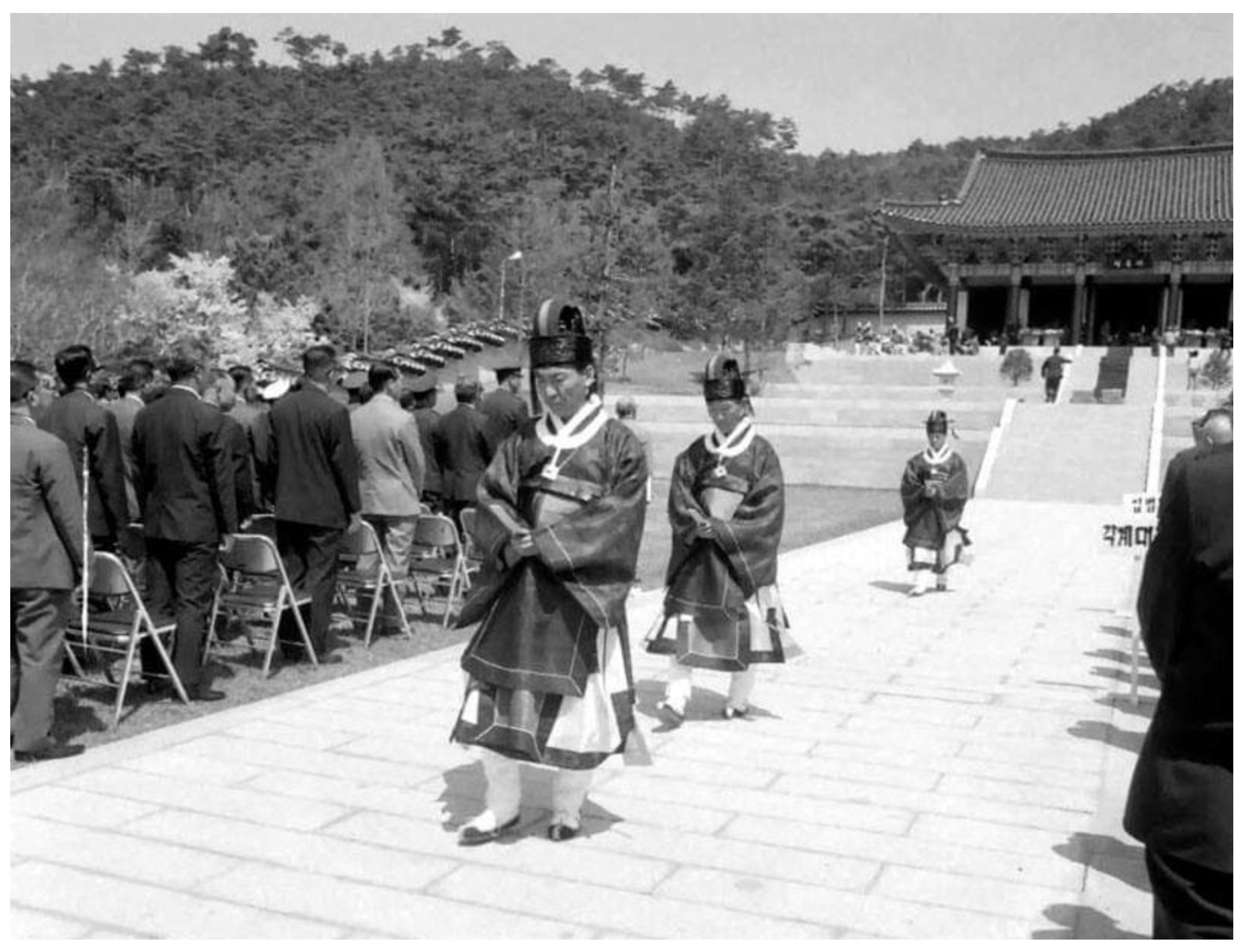 Buildings 12 01799 g017