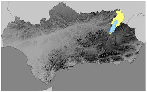 Map of southern Spain showing the Cazorla, Segura y Las Villas Natural Park (yellow) and the Andalusian Hunting Reserve of Sierras de Cazorla and Segura (blue).