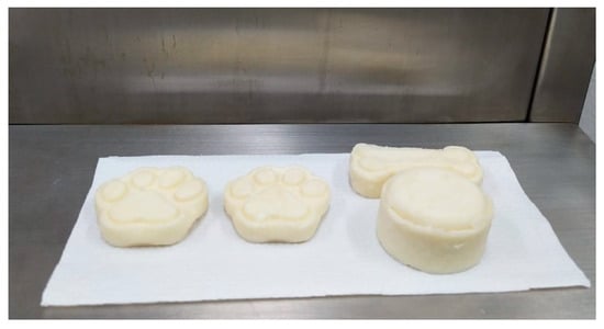 Samples of solid shampoos formulated.