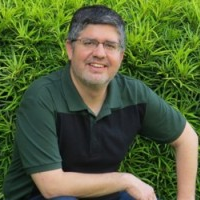 Dr. Juan Rofes avatar image