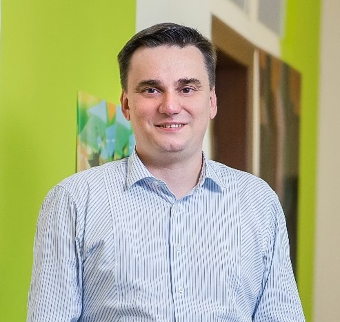 Prof. Dr. Konstantin Belosludtsev avatar image