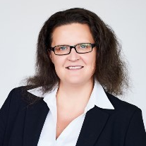 Prof. Dr. Sandra Transchel avatar image