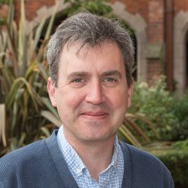 Prof. Dr. Gavin Davidson avatar image