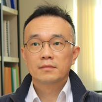 Prof. Dr. Yong-Seok Heo avatar image