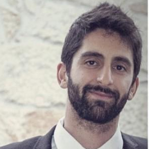 Dr. Ricardo Almendra avatar image