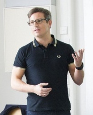 Dr. José Luis Vázquez-Poletti avatar image