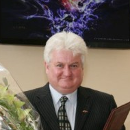 Prof. Dr. Michael A. Fullen avatar image