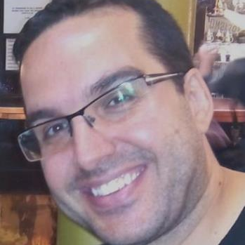 Dr. Rodrigo Navarro Crespo avatar image