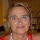 Prof. Dr. Oliana Carnevali avatar image