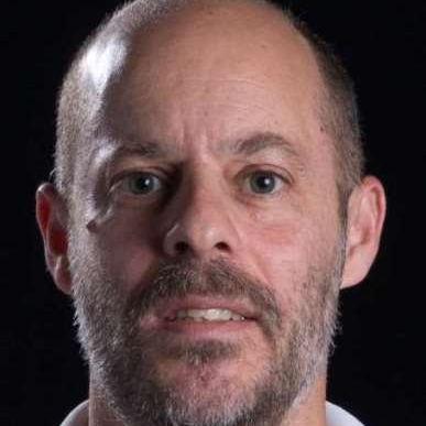 Dr. Jorge Oliveira avatar image