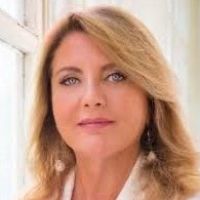 Prof. Dr. Annamaria Colao avatar image