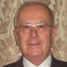 Dr. Adam Kertesz avatar image