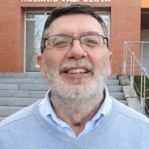 Dr. José C. Riquelme avatar image