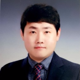 Prof. Dr. Seunghwan Lee avatar image