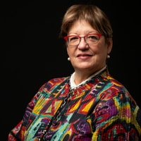 Prof. Dr. Vivian de la Incera avatar image