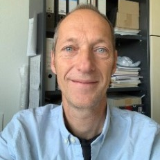 Dr. Hannes Richter avatar image