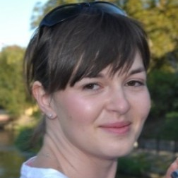 Dr. Anna Pawlik avatar image