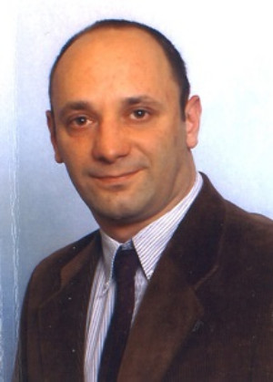 Dr. Alberto Castellazzi avatar image