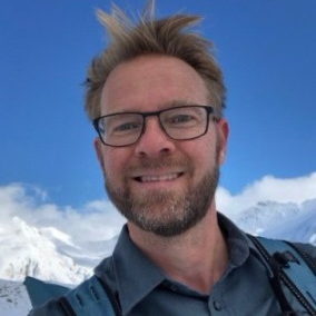 Assoc. Prof. Dr. Henrik Gyllstad avatar image