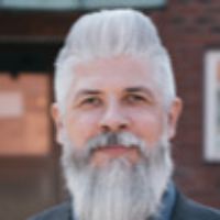 Dr. Robert Tomkowski avatar image