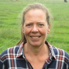 Dr. J. Carolina Visser avatar image