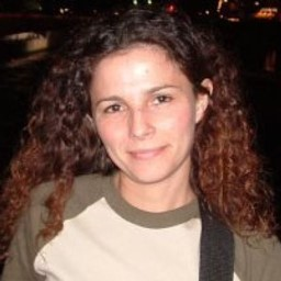 Dr. Daniela Isola avatar image