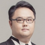 Dr. Lun-De Liao avatar image