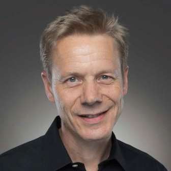 Dr. Werner Schroth avatar image