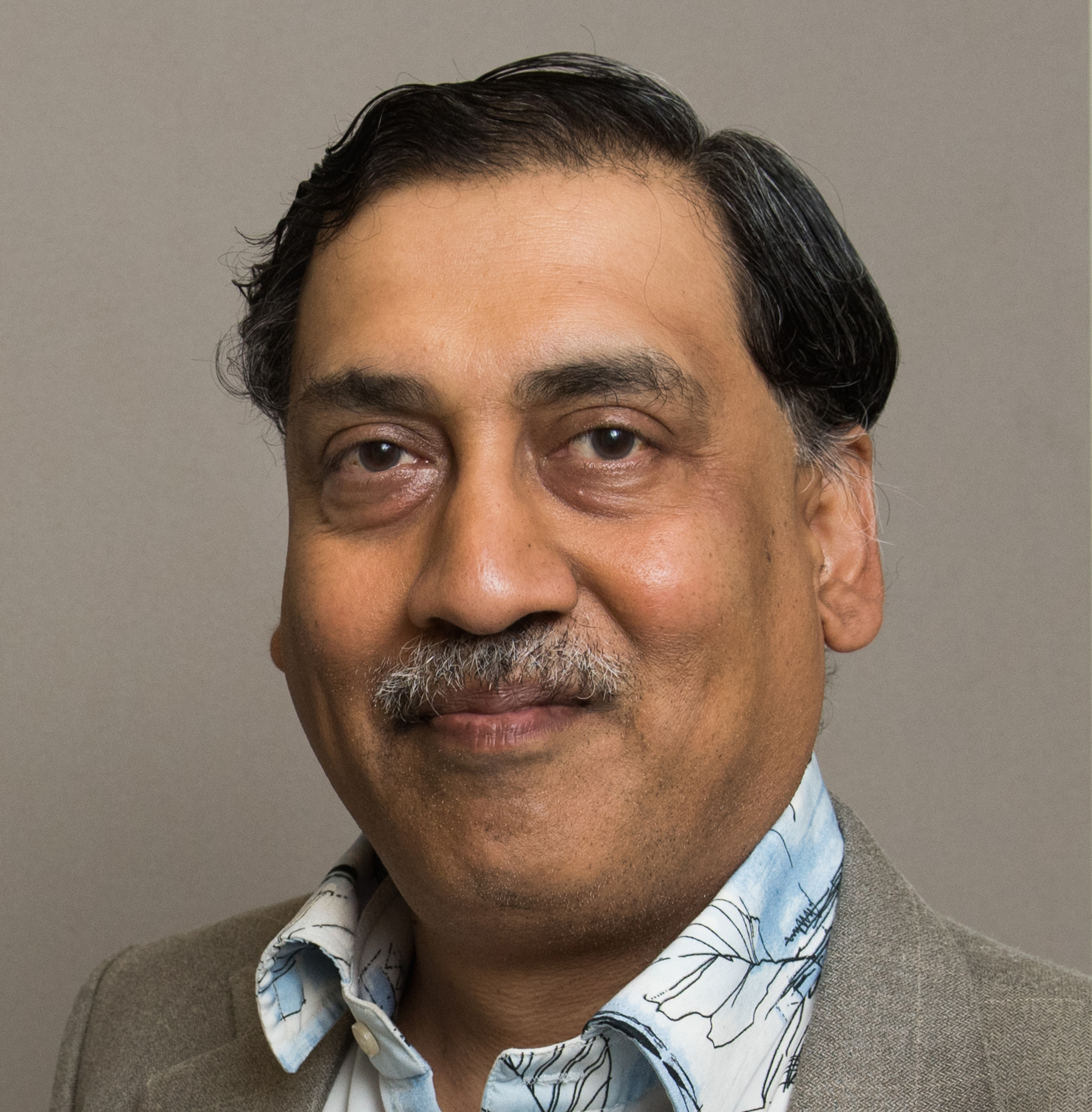 Prof. Dr. Vikram Dwarkadas avatar image