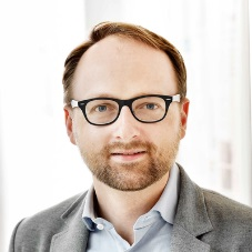 Prof. Dr. Eric Jägle avatar image