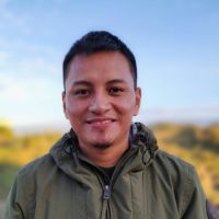 Dr. Edwin Daniel Oña Simbaña avatar image