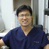 Dr. Woon Kyu Lee avatar image
