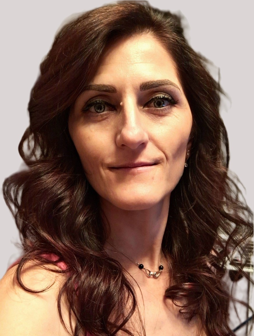 Dr. Alina Bora avatar image