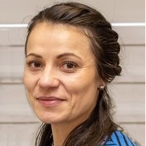 Dr. Lenka Kuchariková avatar image