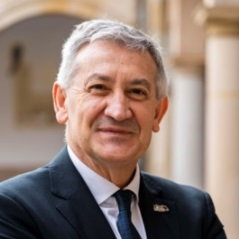 Prof. Dr. Santiago Garcia-Granda avatar image