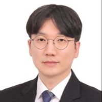 Prof. Dr. Hyeongjin Hwang avatar image