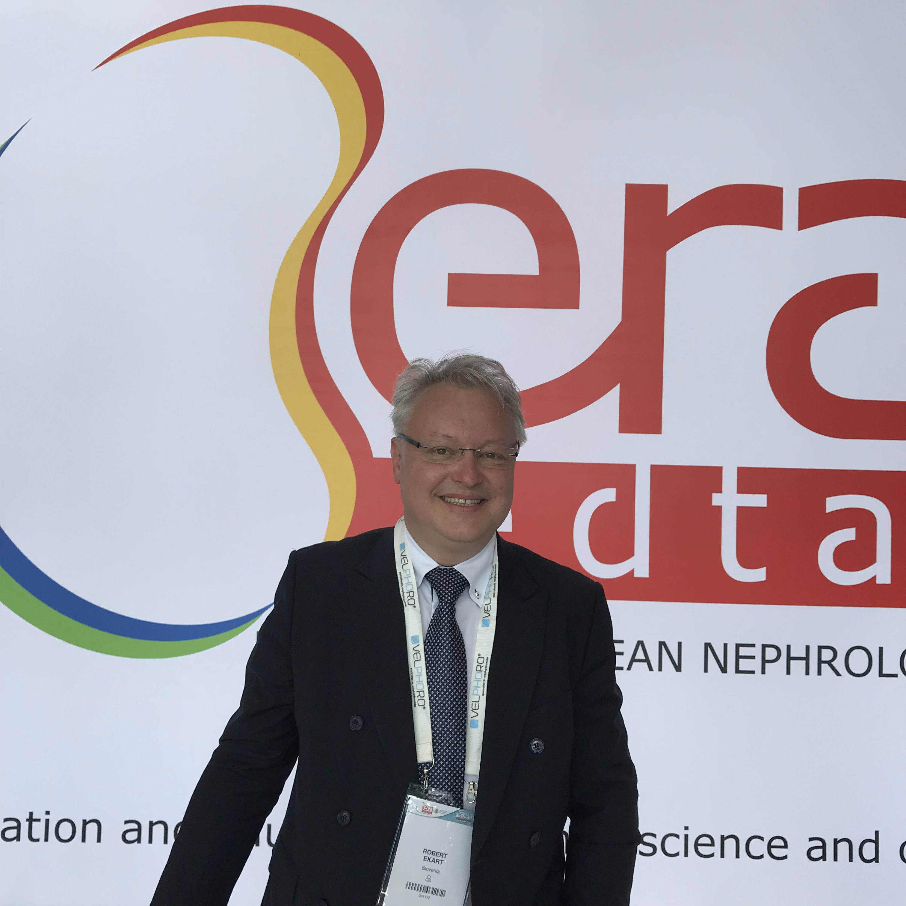 Prof. Dr. Robert Ekart avatar image