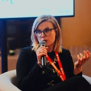 Dr. Silvia De Angeli avatar image