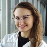 Dr. Ilona Sadok avatar image