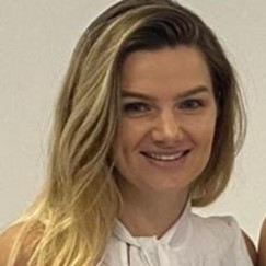 Prof. Dr. Cézane Reuter avatar image