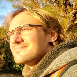 Dr. Alexandre Smirnov avatar image