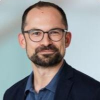 Dr. Johannes Hofer avatar image