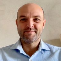 Dr. Francesco Lambiase avatar image