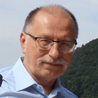 Dr. Janusz Steller avatar image