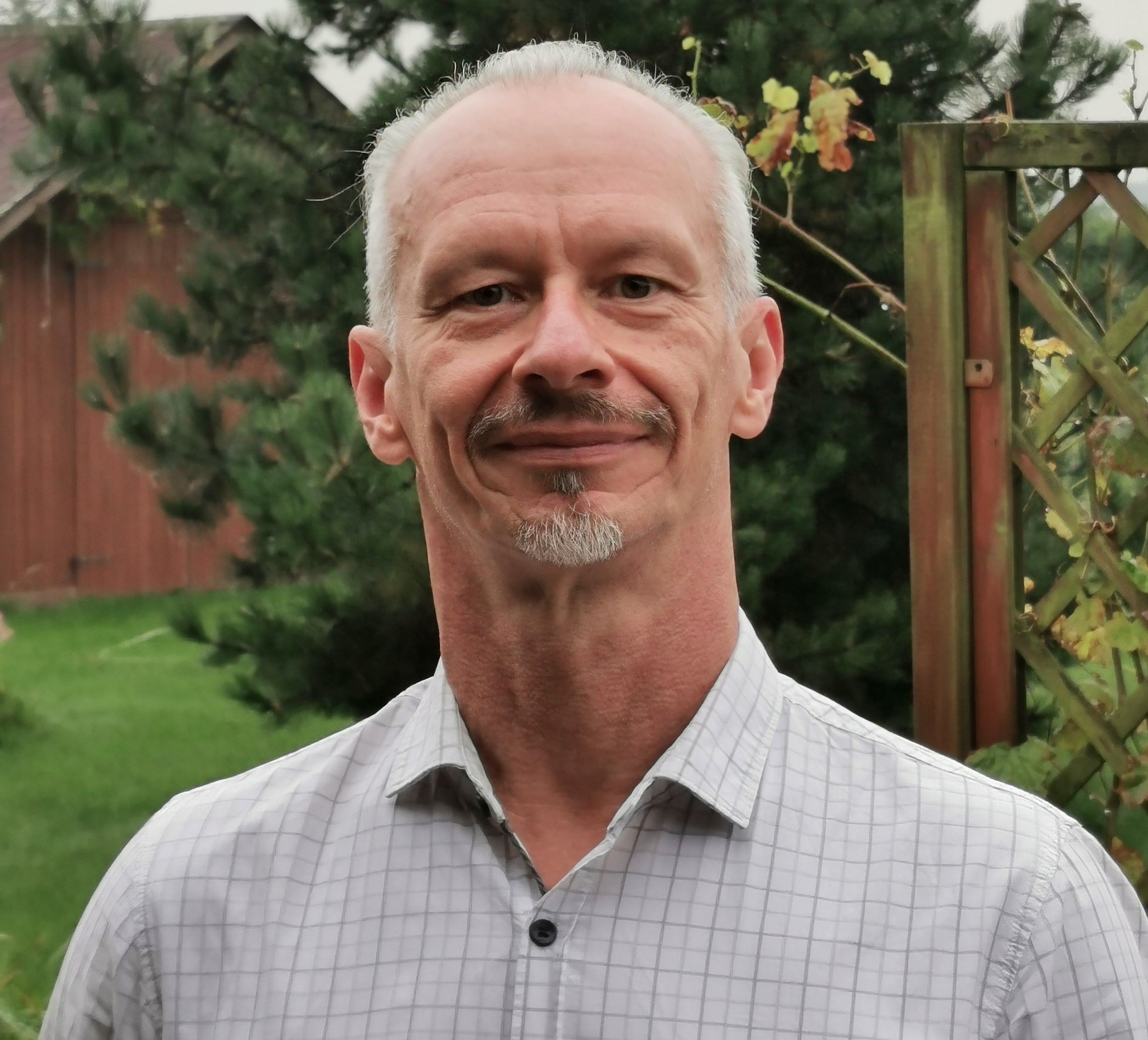 Prof. Dr. Wojciech Skarka avatar image