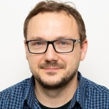 Dr. Wojciech Roseker avatar image