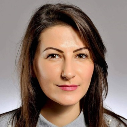 Dr. Raluca Maria Hlihor avatar image