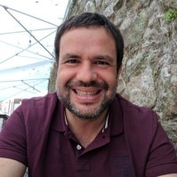 Dr. Félix Vidal avatar image